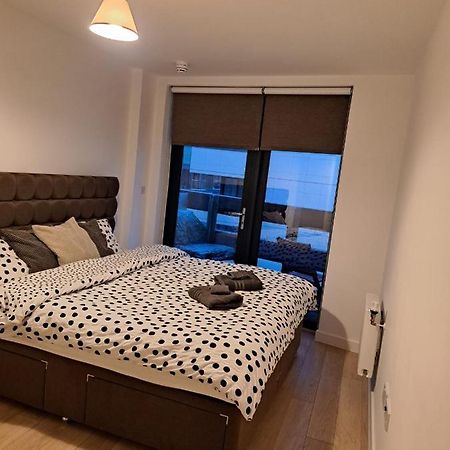 Amazing Apartment Moments Away From The Heart Of London Exteriör bild