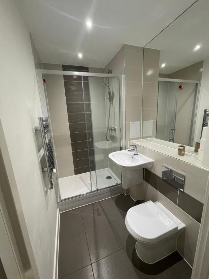 Amazing Apartment Moments Away From The Heart Of London Exteriör bild